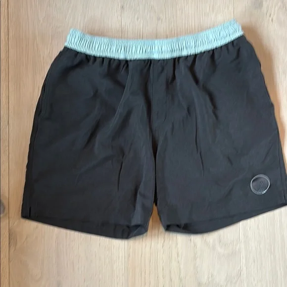 Chubbies Workout Black Shorts with Light Blue Waistband - Picture 1 of 4